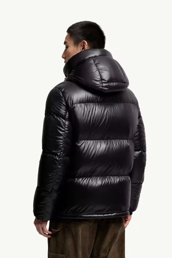 Moncler Montbeliard Noir · Doudoune courte à capuche