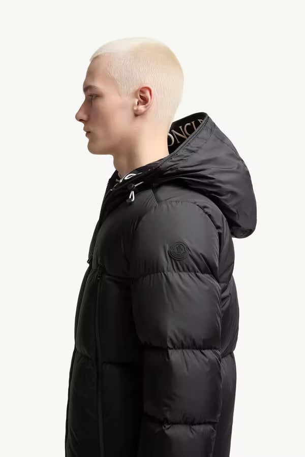 Moncler Montcla Noir · Doudoune courte à capuche