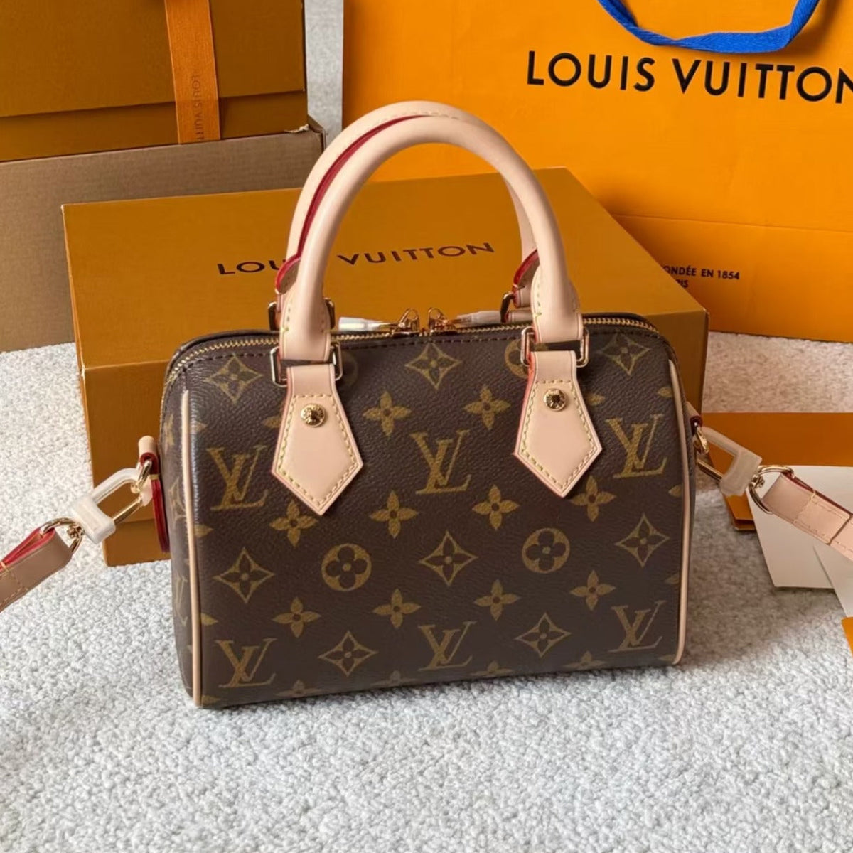LV Speedy Bandouliere 20 Canvas Bag