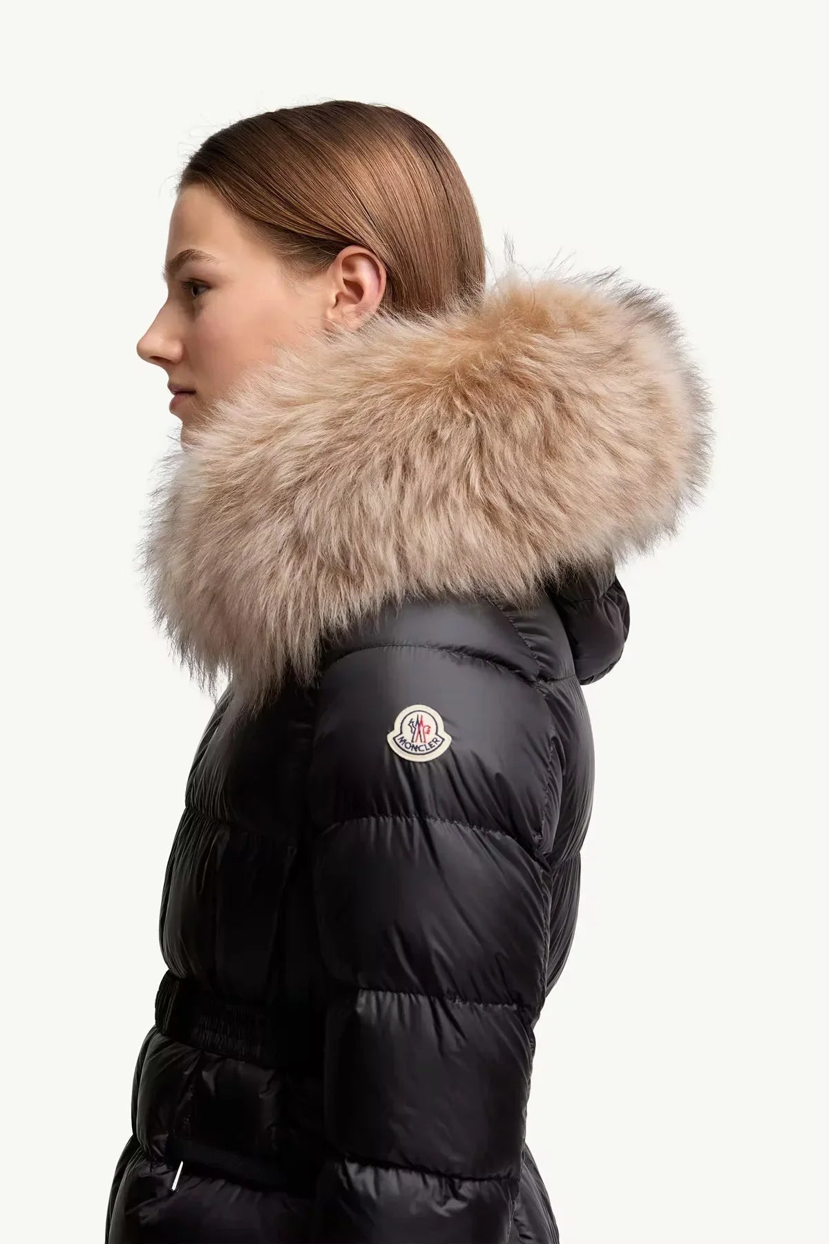 Moncler Boed Noir et Beige · Doudoune courte bordée de shearling