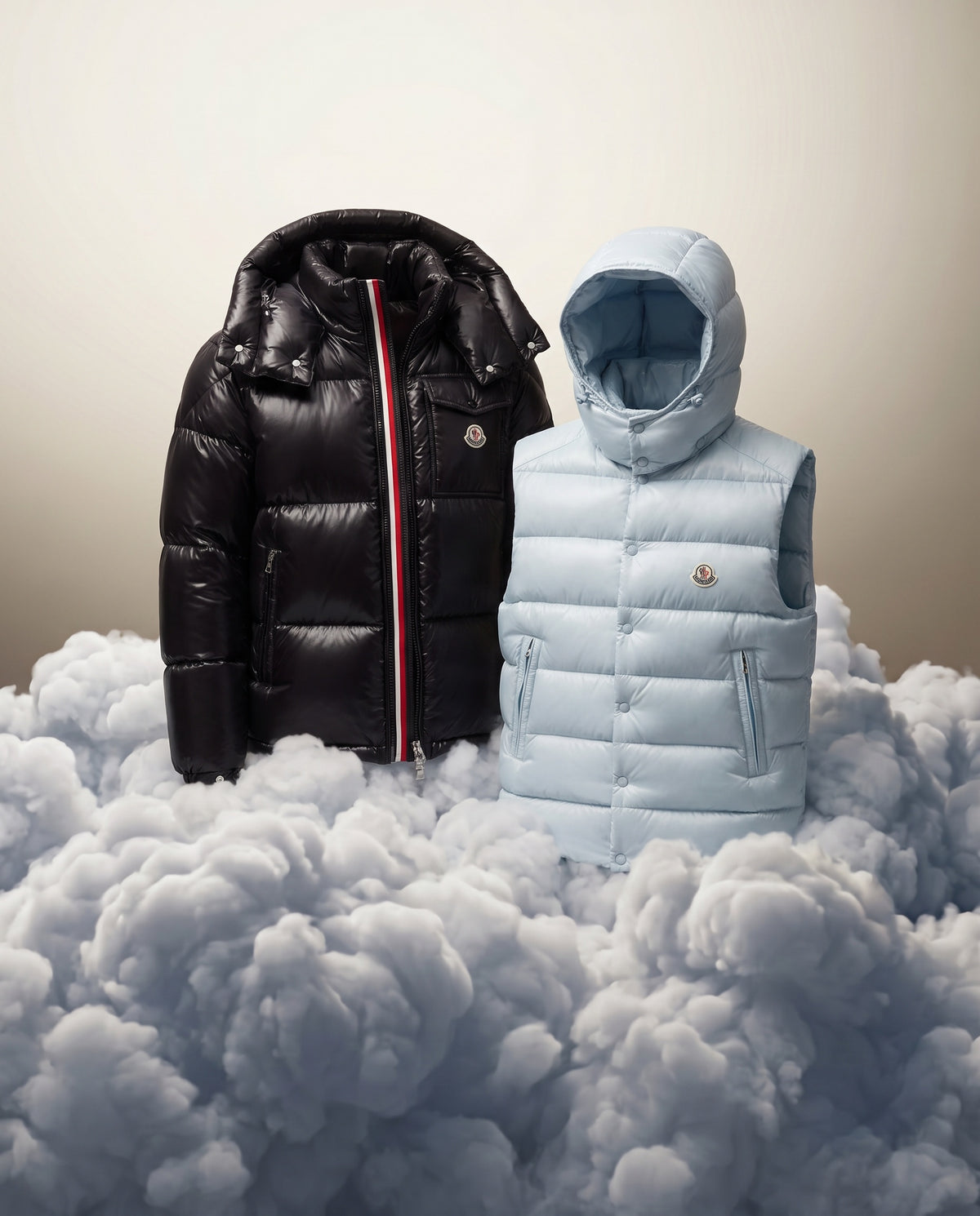 Doudounes Moncler posées sur des nuages
