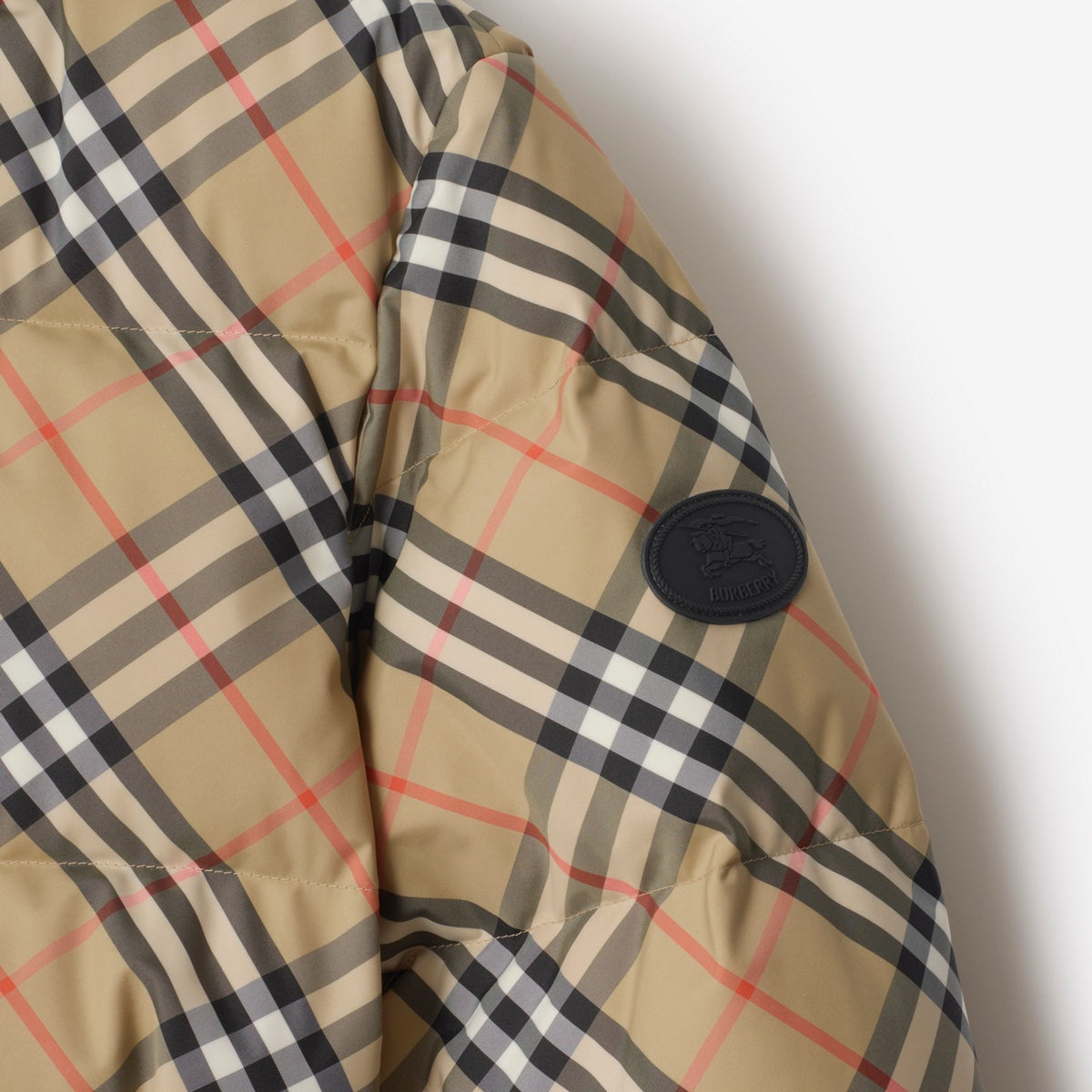 Burberry Check Nylon Sable · Doudoune à capuche