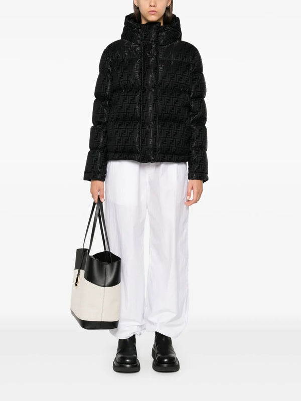 Fendi FF Noir · Doudoune courte à capuche