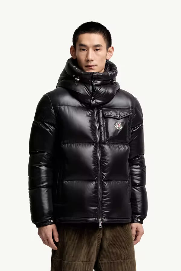 Moncler Montbeliard Noir · Doudoune courte à capuche