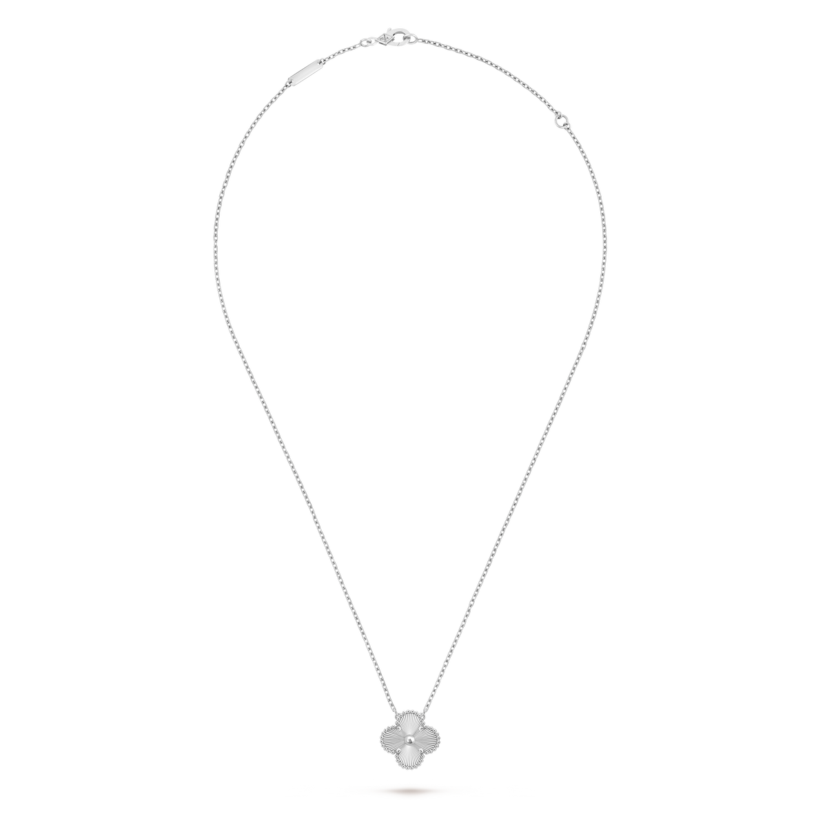 Van Cleef Collier Vintage Alhambra Or Blanc Guilloché