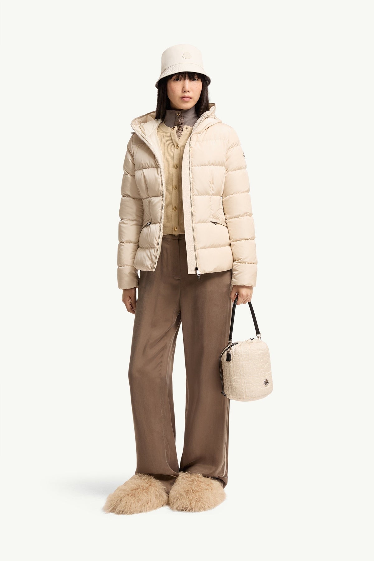 Moncler Avoce Beige · Doudoune courte à capuche