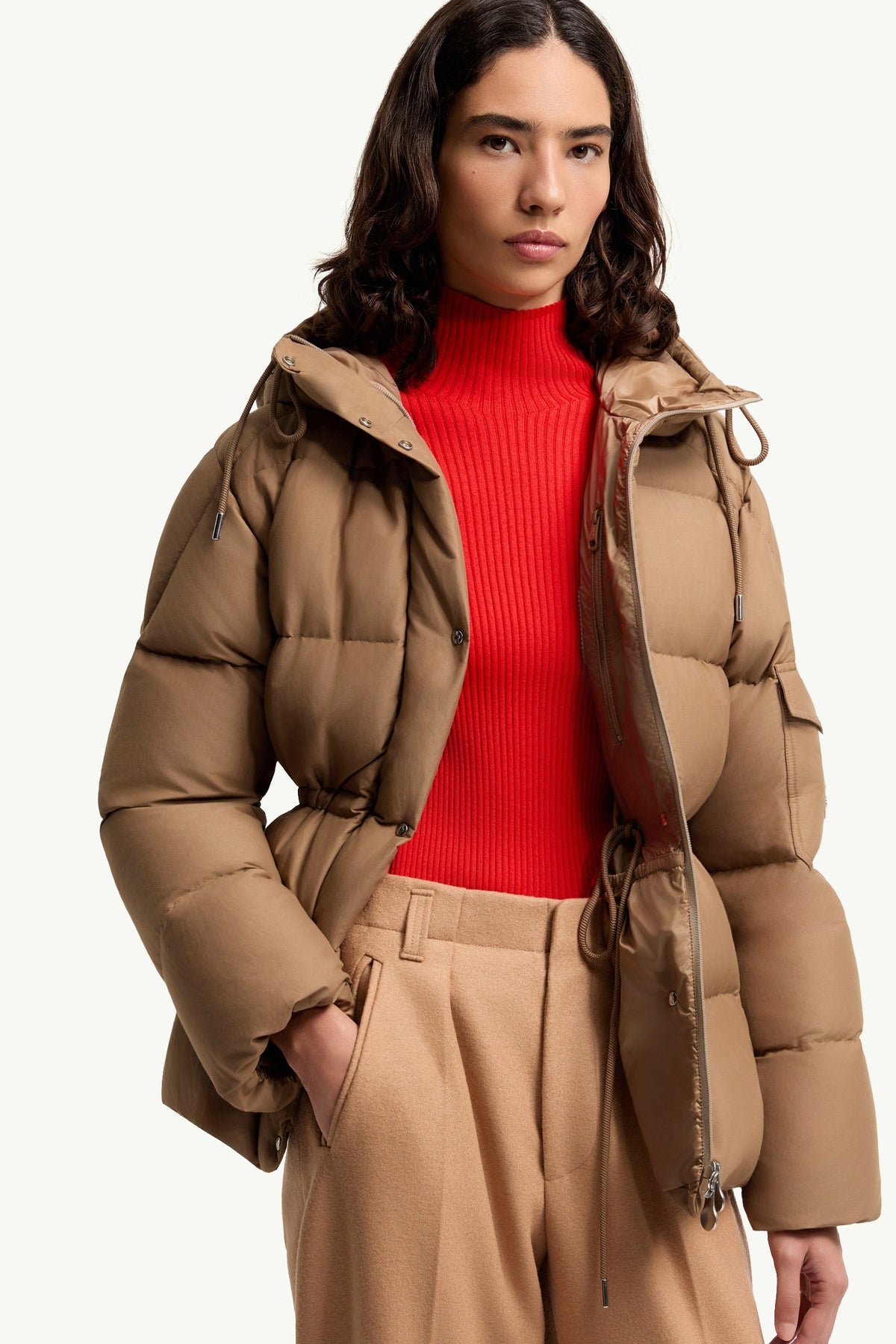 Moncler Himalaya Marron Clair · Doudoune courte à capuche