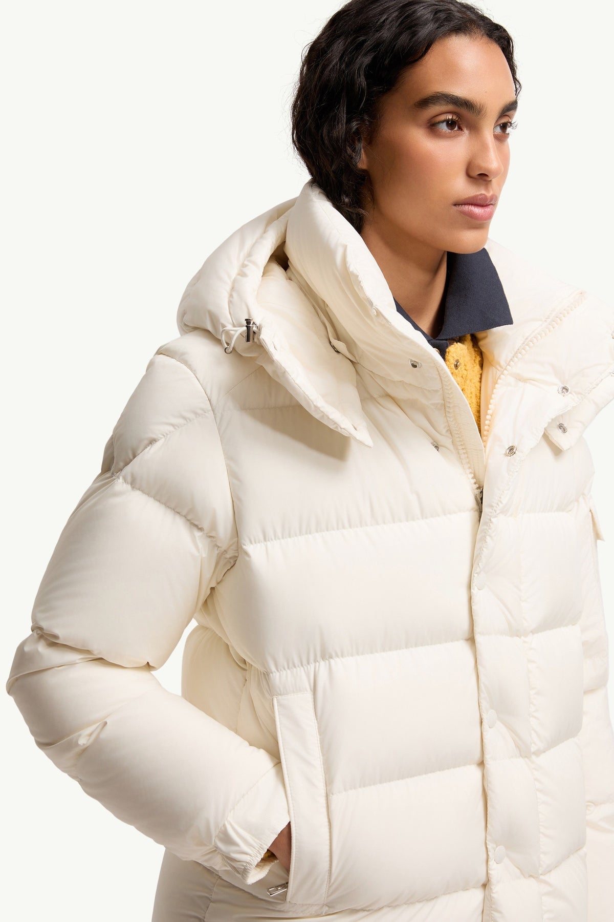 Moncler Maya 70 Blanc · Doudoune courte à capuche