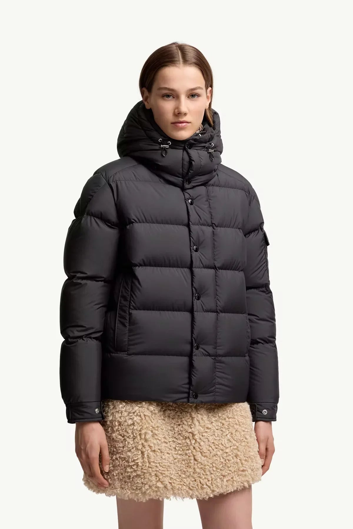Moncler Maya 70 Noir · Doudoune courte à capuche