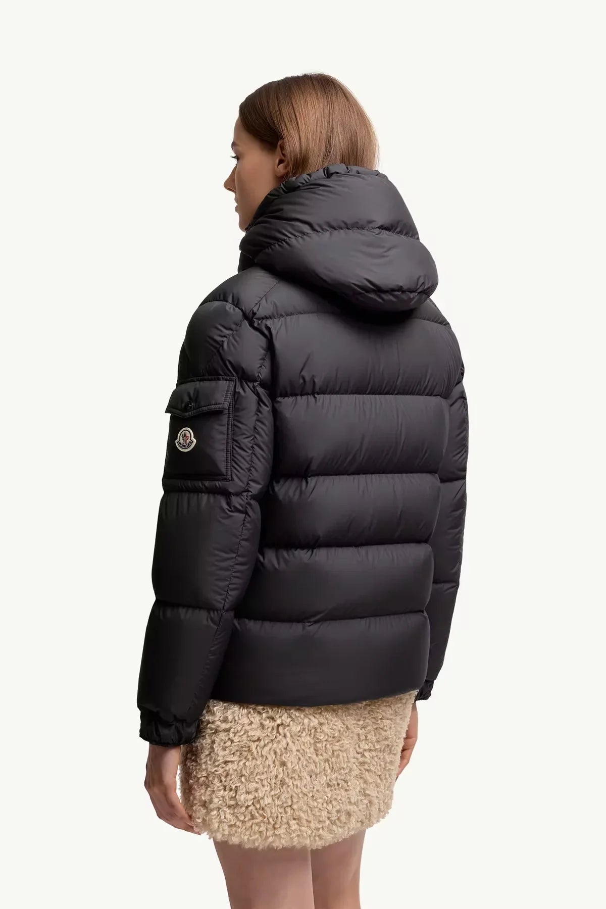 Moncler Maya 70 Noir · Doudoune courte à capuche