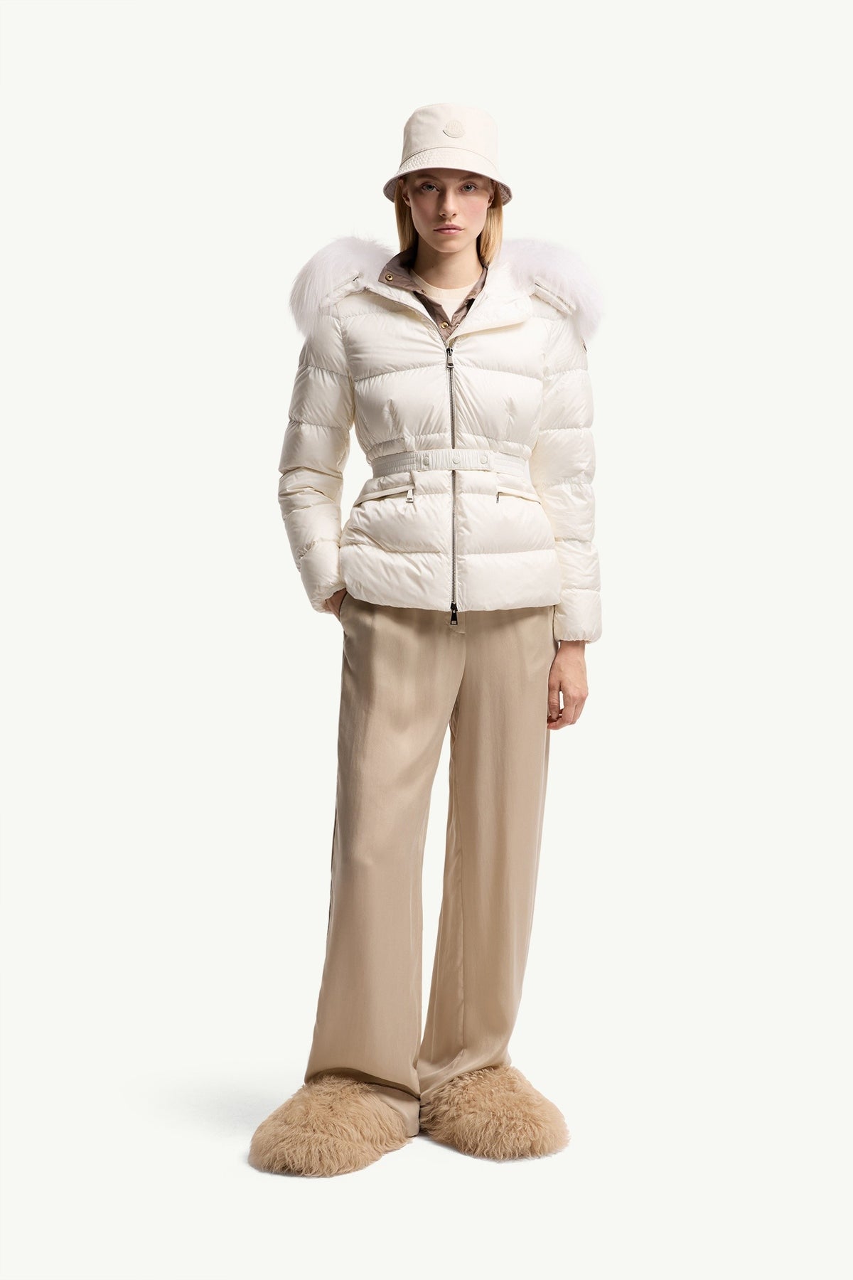 Moncler Boed Blanc · Doudoune courte bordée de shearling