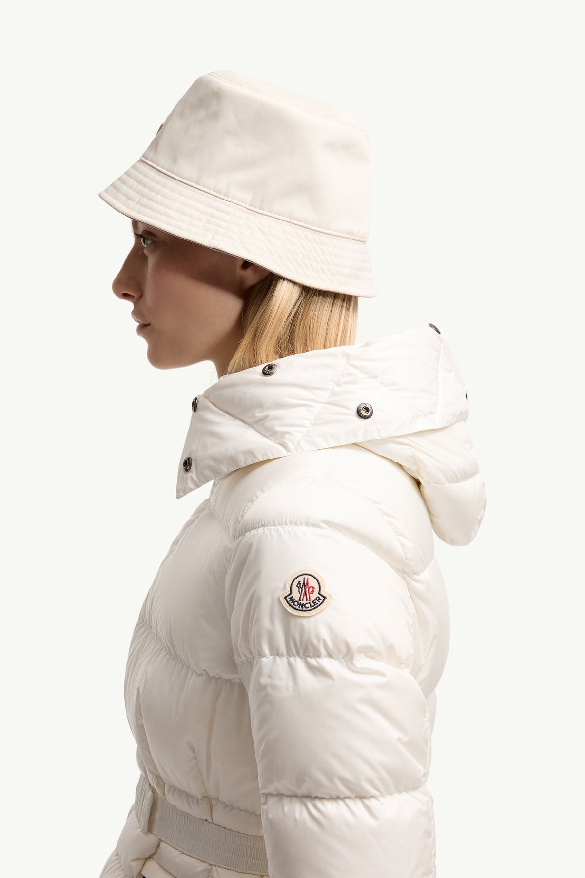 Moncler Boed Blanc · Doudoune courte bordée de shearling