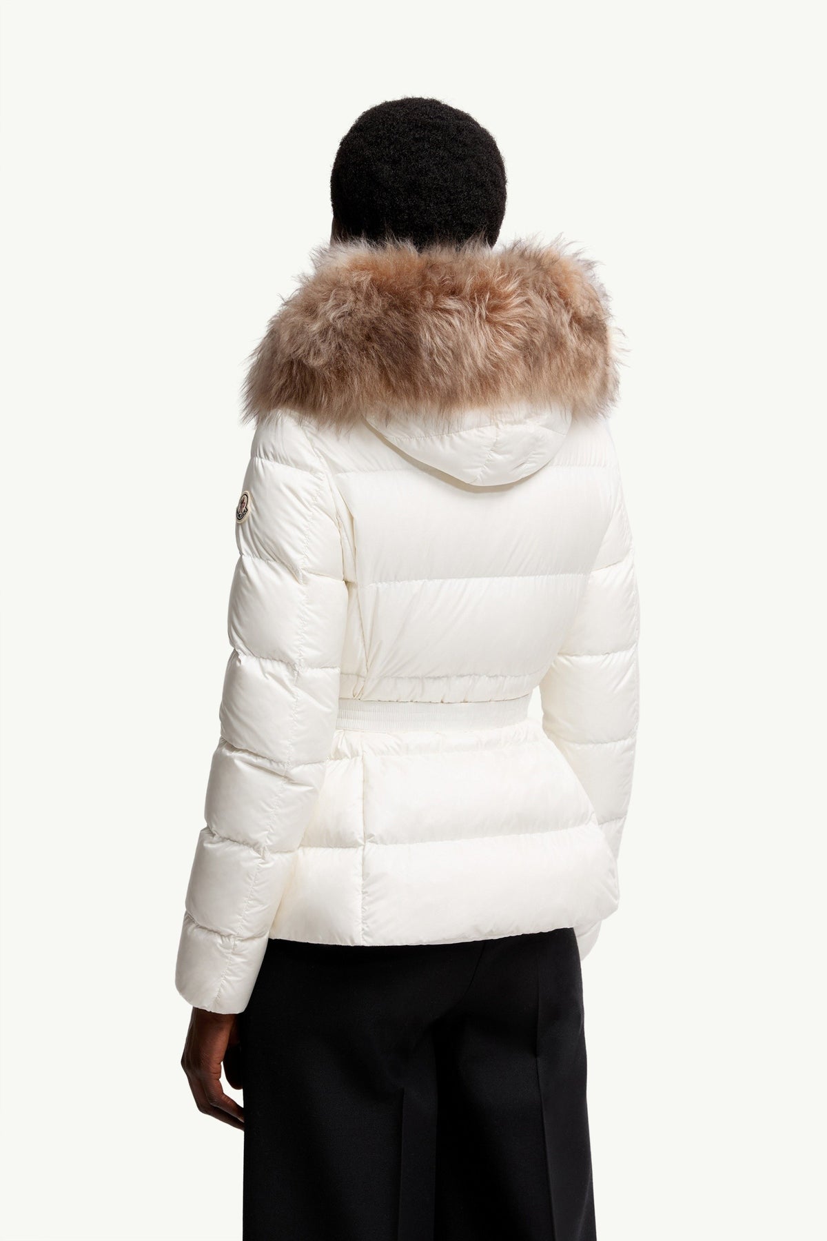 Moncler Boed Blanc et Beige · Doudoune courte bordée de shearling