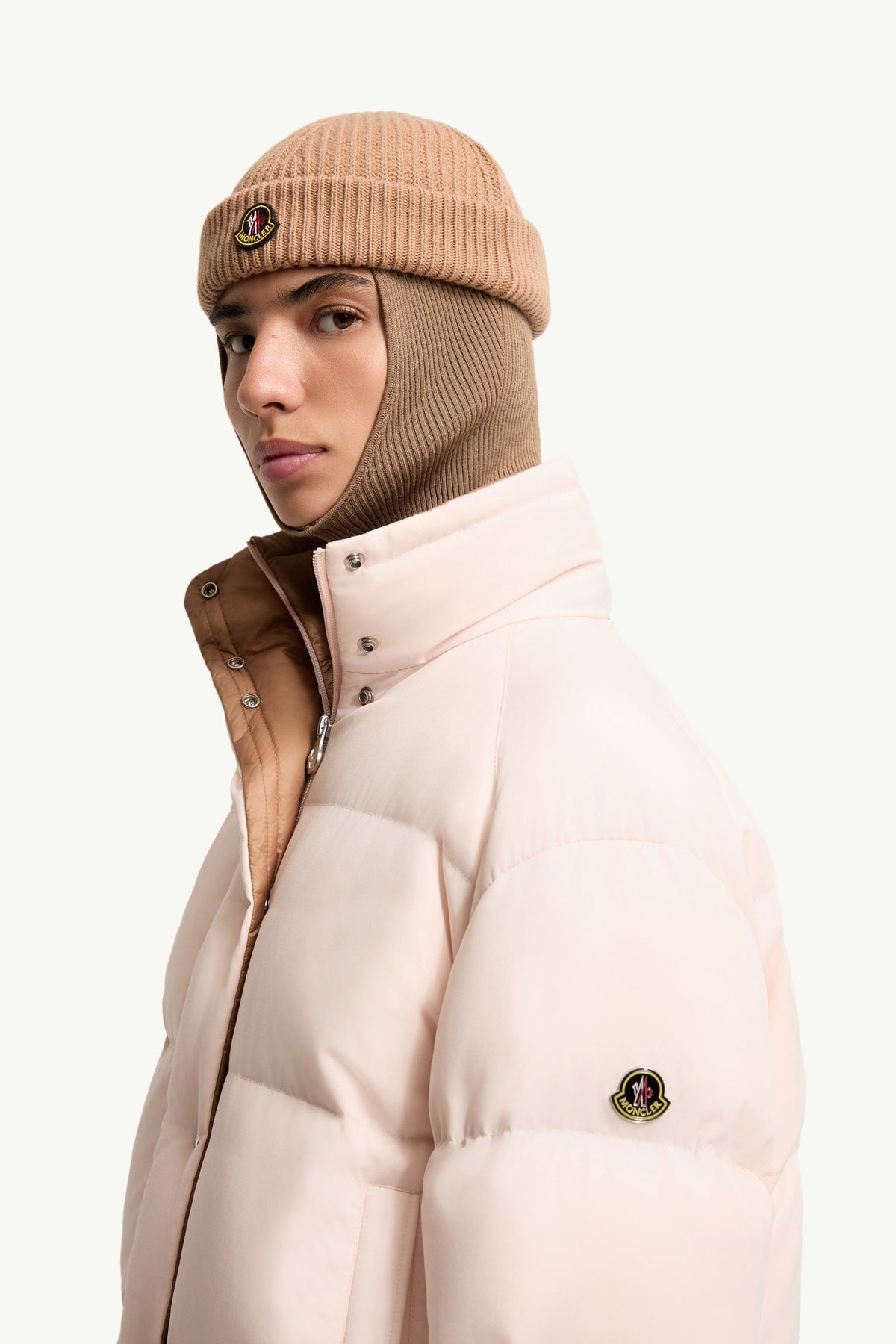 Moncler Verone Rose Clair · Doudoune courte