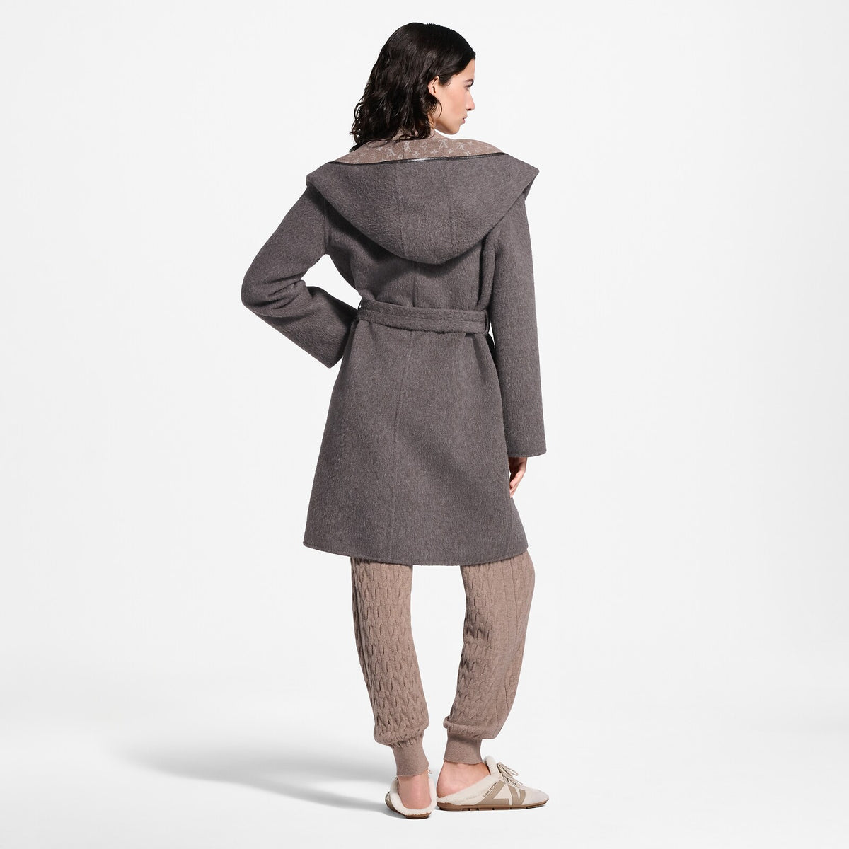 Louis Vuitton Croisé Réversible Gris · Manteau à capuche